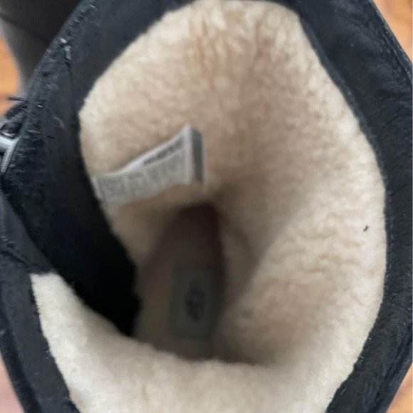 Ugg Boots - Picture 3 of 4